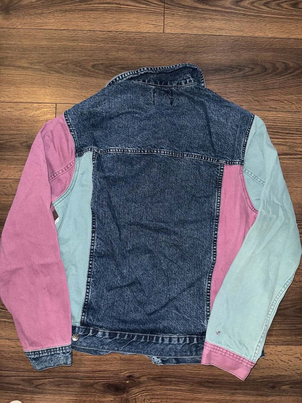 BDG Urban Outfitters Colorblock Denim Trucker Jacket - Picture 5 of 6